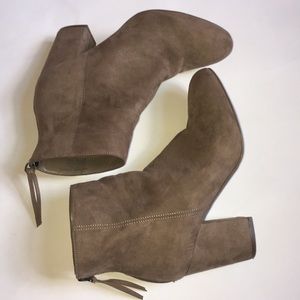 Forever 21 Worthington Daren boots size 9